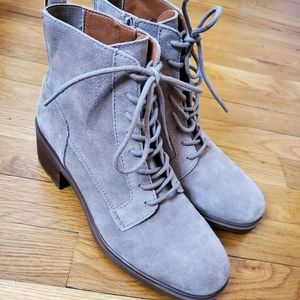 NWOT Lucky Brand Diedrah Suede Combat Boots Block Heel Lug Sole Size 8.5